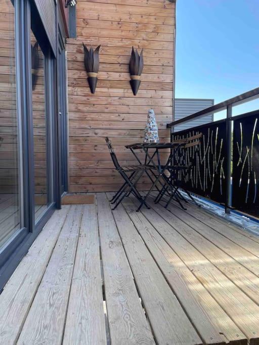 "Le Relax" - Velaux Appart Climatise - 6 Pers Avec Terrasse A 15 Min Plage Et Aeroport ภายนอก รูปภาพ